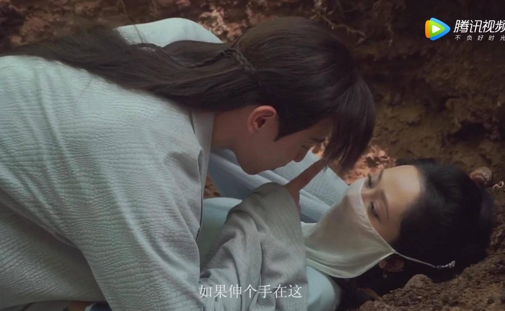 土匪涂友情:幼年丧父邻居劝他娘改嫁,发迹之后写红贴请邻居吃饭